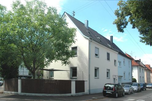 2-Zimmer DG Wohnung